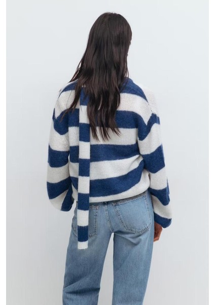 Lacivert Çizigli Atkılı Kadın Triko Hırka MG2588