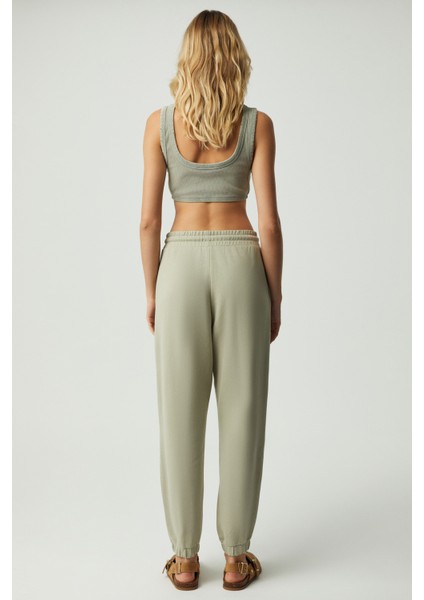 Carrolıne Kadın Nakış Işlemeli Relaxed Dar Paça Organik Pamuk Gri Eşofman Altı indirimleri