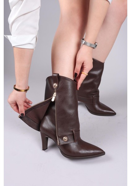 Junın Kat Görünümlü Fermuar Aksesuarlı Yarım Çizme Kahverengi modelleri