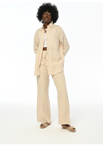 Kadın Önü Yapıştırma Taş Işlemeli Bej Renk Gömlek indirimleri