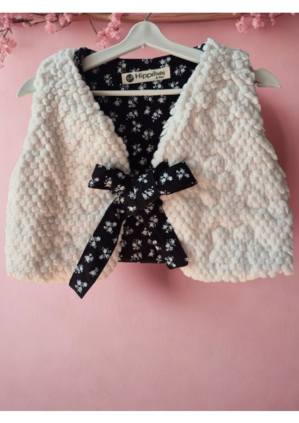 Kız Bebek 3'lü Kış Kombini – Siyah Kapüşonlu Sweat, Popcorn Dokulu Yelek, Pantolon fiyatları