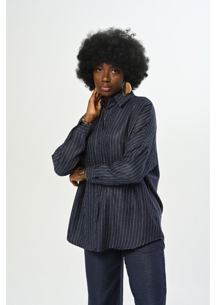 Kadın Çizgili Desenli Düz Renk Oversize Kesim Gömlek