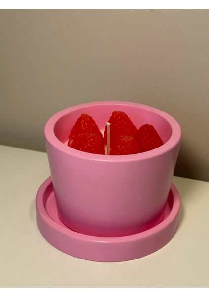 Çilekli Pasta Konseptli Tasarım Mumluk | Kapaklı Soya Mum