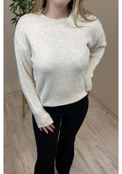 Kadın Bej Bisiklet Yaka Basic Kazak