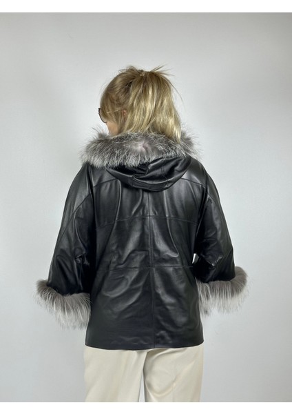 Çift Taraflı Giyilebilir Kadın Deri Mont 340