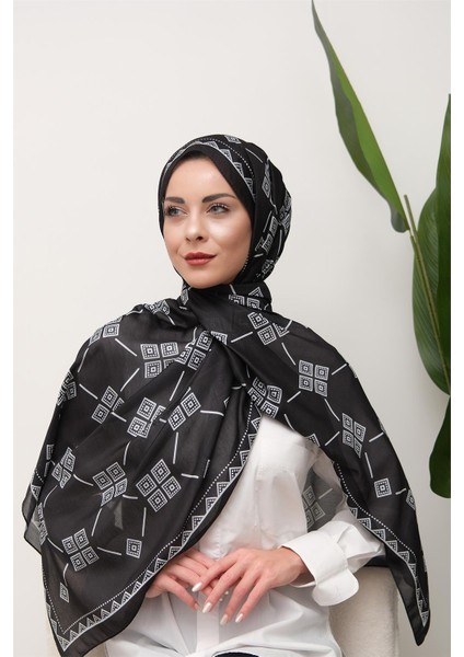 Geometrik Desenli Dijital Soft Şal
