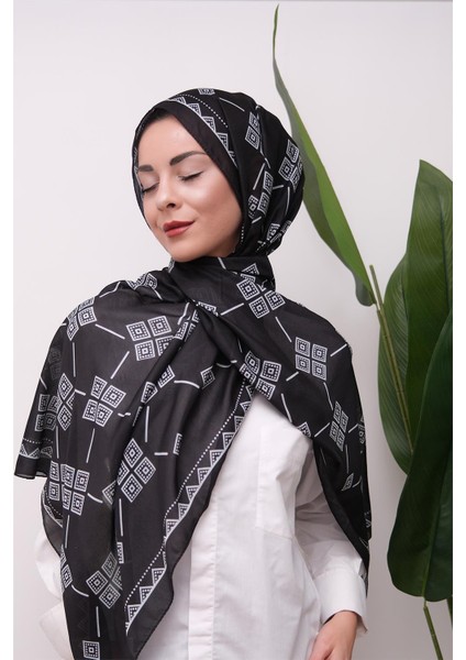 Geometrik Desenli Dijital Soft Şal