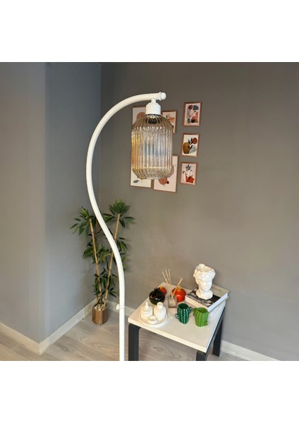 Wingmn Beyaz Gövde Bal Rengi Cam Lambader Modern Dekoratif Metal Oturma Odası Çalışma Odası Zemin fırsatları