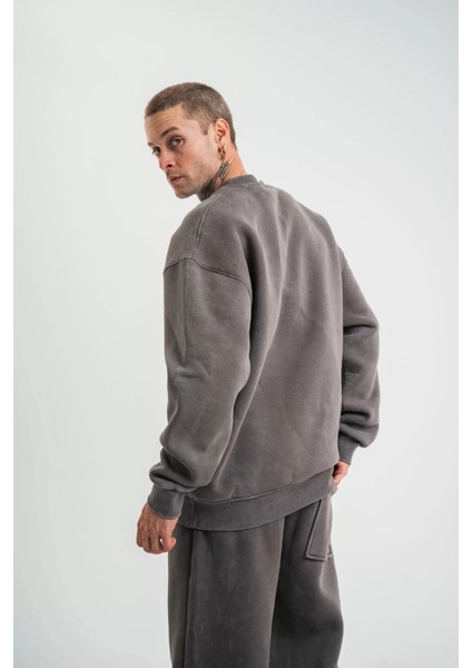 Unisex Uzun Kol Bisiklet Yaka Yıkamalı Sweatshirt - Füme fırsatları