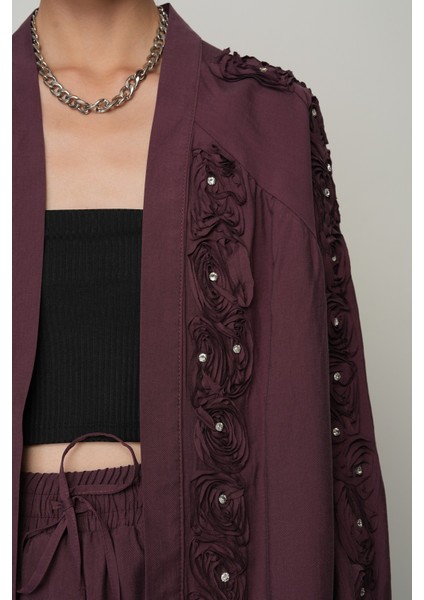 Kadın Şerit Gül ve Taş Detaylı Düz Oversize Kimono modelleri