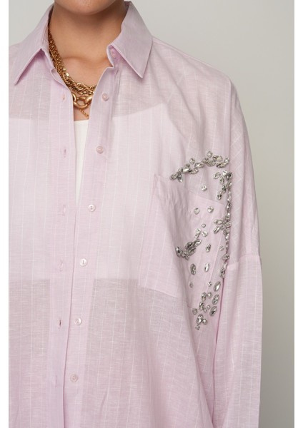 Kadın Tek Cepli Taş Işlemeli Pembe Renk Oversize Gömlek modelleri