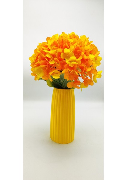 | Petra Vazo | Lunapark Sarısı