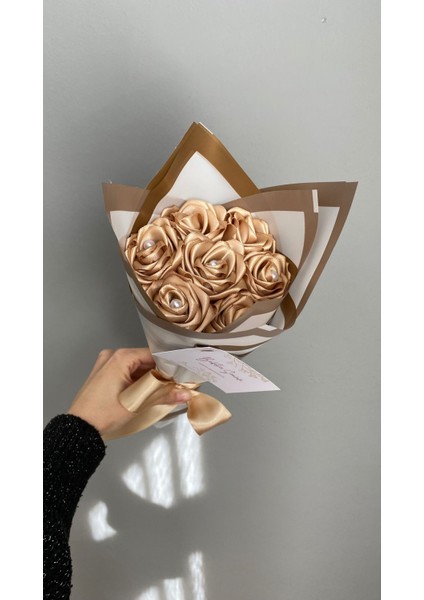 15'li Altın ve Beyaz Solmayan Gül Buketi, Saten Çiçek, Arkadaşa, Sevgiliye Hediye modelleri