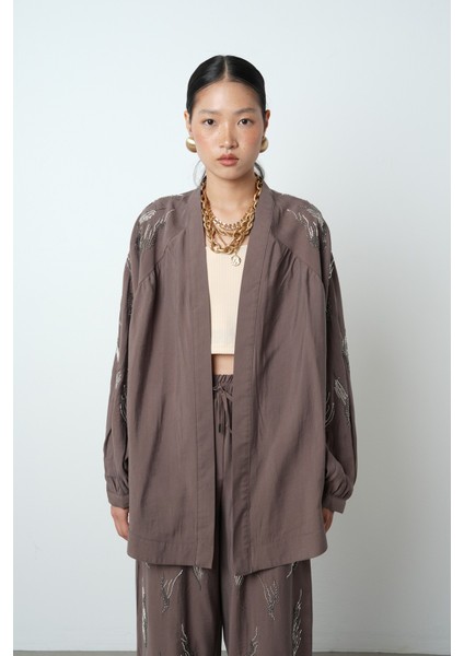 Kadın Arkası ve Kolları Taş Işlemeli Oversize Kimono fiyatları