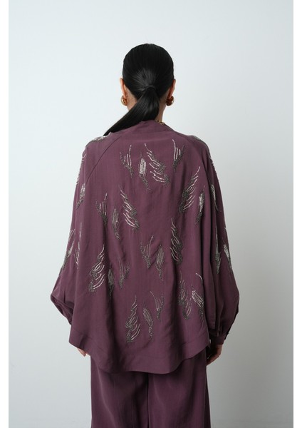 Kadın Arkası ve Kolları Taş Işlemeli Oversize Kimono