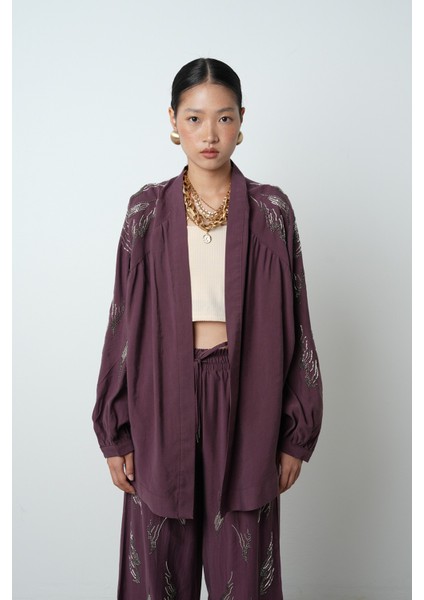 Kadın Arkası ve Kolları Taş Işlemeli Oversize Kimono fiyatları