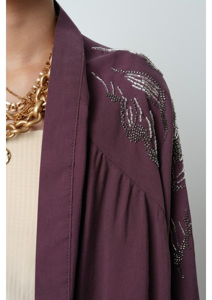 Kadın Arkası ve Kolları Taş Işlemeli Oversize Kimono fırsatları