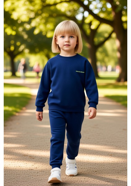 Çocuklar Için Konforlu Pamuklu Regular Kesim Sweatshirt ve Eşofman Altı Takımı Kaliteli Şık modelleri