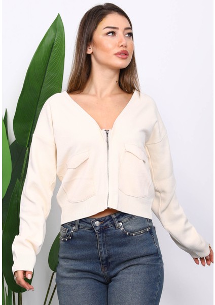 Krem Çift Cepli Fermuarlı Triko Hırka