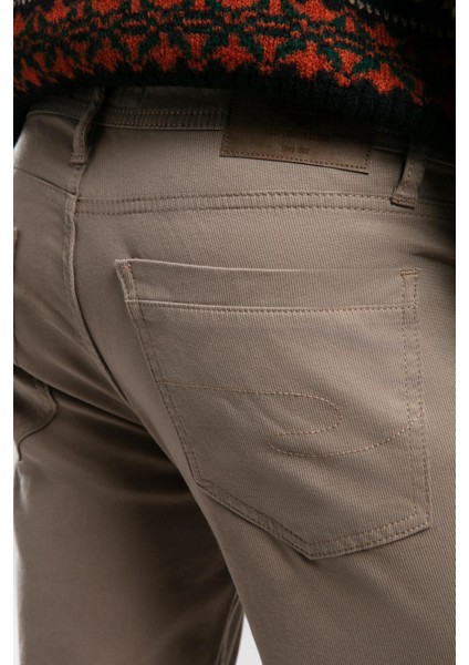 Jagger Normal Bel Dar Kesim Düz Paça Bej Erkek Pantolon modelleri