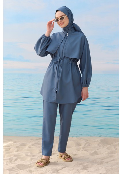 Rüzgarlıklı Yüzme Takımı Mavi