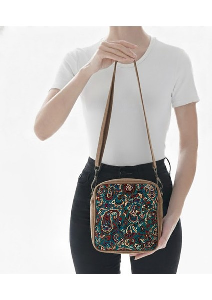 Iran Işi El Yapımı Etnik Desenli Sütlü Kahve Askılı Orta Boy Omuz Çantası fiyatları