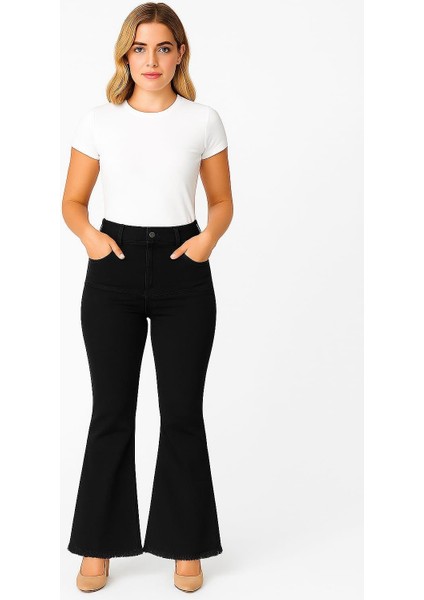 Kadın Büyük Beden Siyah, Ön Arka Kup Dikiş Detaylı, Pis Dikişli Ispanyol Paça Kot Pantolon 65N39171 fiyatları