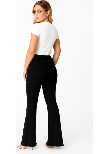 Kadın Büyük Beden Siyah, Ön Arka Kup Dikiş Detaylı, Pis Dikişli Ispanyol Paça Kot Pantolon 65N39171 modelleri