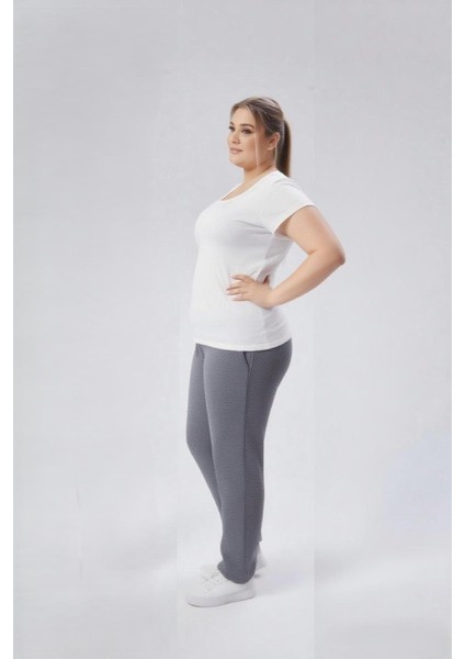 Kadın Büyük Beden Gri, Yan Cepli, Bel Lastik ve Bağcıklı Eşofman Alt 65N39129 modelleri