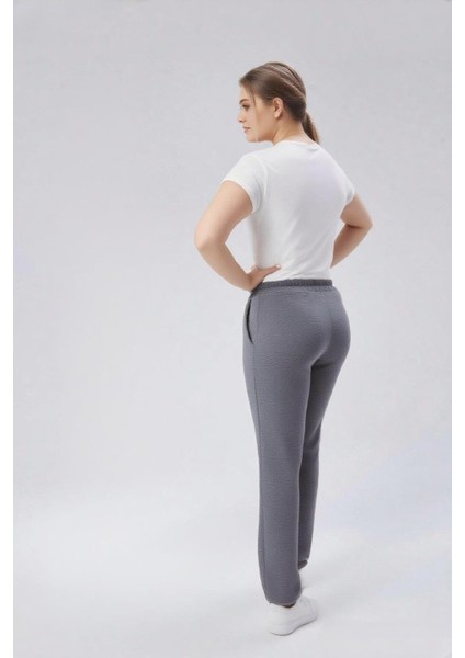 Kadın Büyük Beden Gri, Yan Cepli, Bel Lastik ve Bağcıklı Eşofman Alt 65N39129 fırsatları