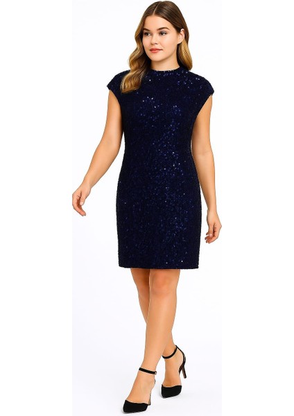 Kadın Büyük Beden Lacivert, Kadife Pul Payet Işli, Omuz Detaylı Abiye Elbise 65N39205 modelleri