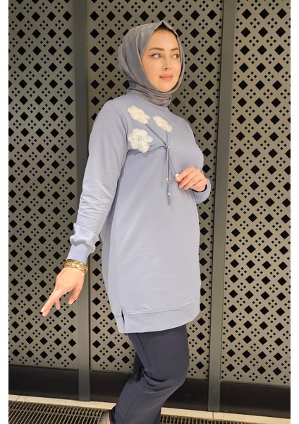 Kadın Dikme ve Bağucu Detaylı Tesettür Tunik