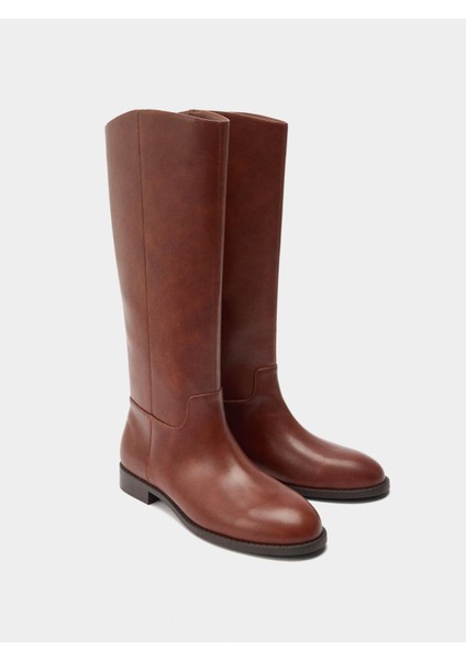 Kısa Topuklu Çizme modelleri