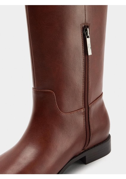 Kısa Topuklu Çizme indirimleri