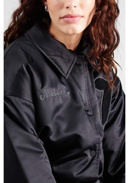 Michael Jordan Varsity Loose Fit Bomber Jacket Black Kadın Bol Kesim Ceket Mont Siyah fiyatları