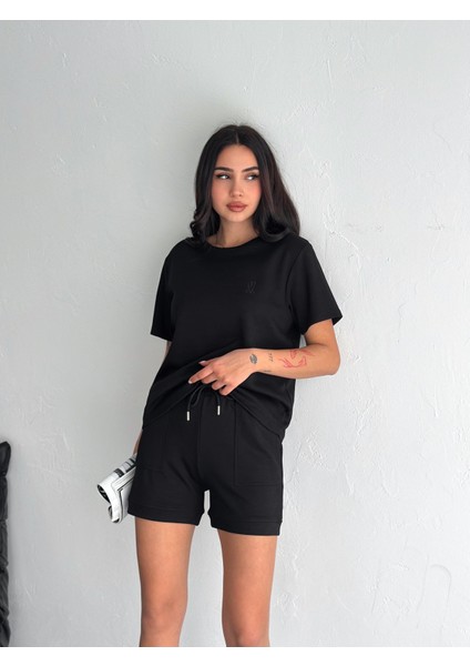 Şortlu Takım Modal Kumaş /şortlu Takım Tavşan Nakışlı Günlük Kullanıma Uygun modelleri