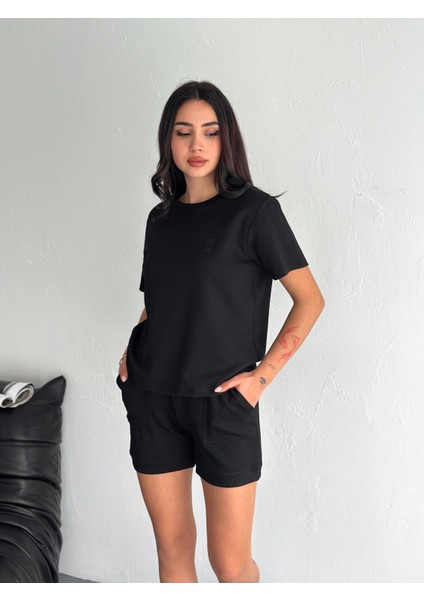 Şortlu Takım Modal Kumaş /şortlu Takım Tavşan Nakışlı Günlük Kullanıma Uygun fırsatları