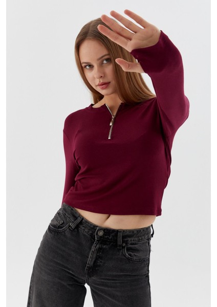 Yakası Fermuarlı Penye Body Bordo fırsatları