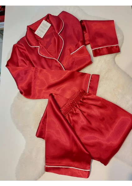 Saten Pijama Takımı