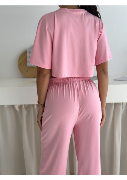 Yazlık Yumuşacık Dokulu Alt Üst Takım / Üst Yarasa Tshirt- Alt Baggy Uzun Pantolon fırsatları