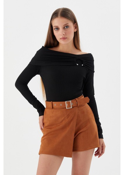 Kemerli Süet Şort Etek Taba fiyatları