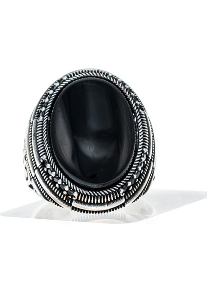 Oniks Taşlı 925 Ayar Gümüş Erkek Yüzük – Klasik ve Gösterişli Tasarım