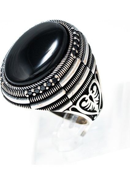 Oniks Taşlı 925 Ayar Gümüş Erkek Yüzük – Klasik ve Gösterişli Tasarım fiyatları