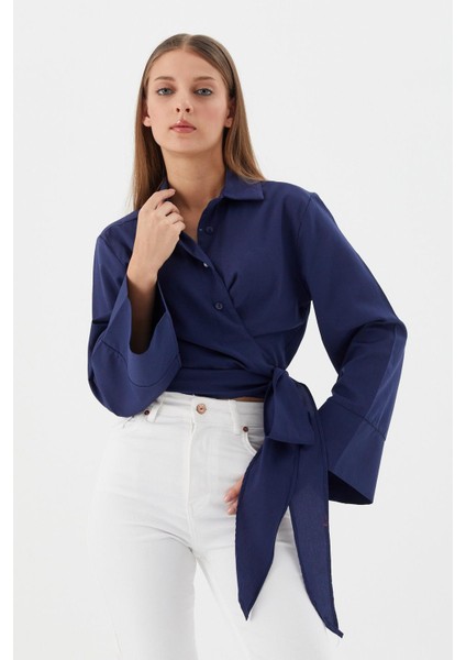 Yan Bağlamalı Crop Gömlek Lacı