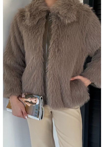 Kadın Ön Fermuarlı Saçaklı Kürklü Mont P-00018972