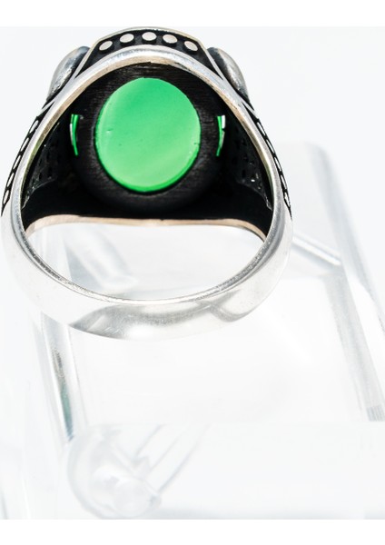 Yeşil Doğal Taşlı 925 Ayar Gümüş Erkek Yüzük – Modern ve Zarif Tasarım