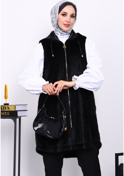 Siyah Kapşonlu Kürk yelek modelleri
