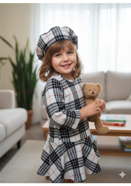 Kız Çocuk Kısa Elbise Şapka Takım Oduncu Kışlık Dar Kalıp Esnek Değil Beyaz