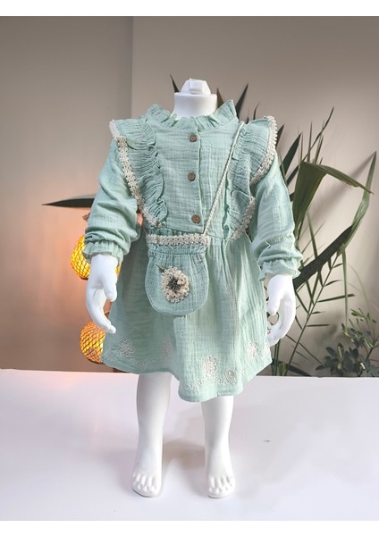 Uzun Kollu Dantel Detaylı Otantik Müslin Çantalı Kız Çocuk Elbisesi fiyatları