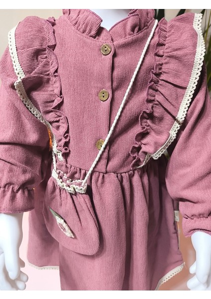 Uzun Kollu Dantel Detaylı Vintage Fitilli Kadife Çantalı Kız Çocuk Elbisesi